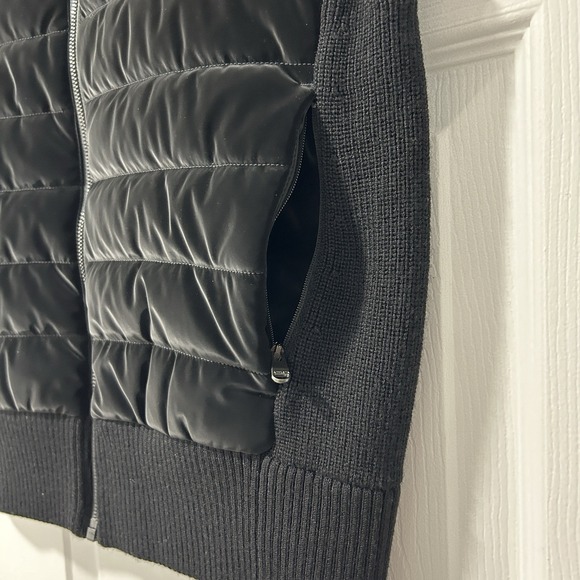 Athleta‎ Women's Medium Hanover Hybrid Vest Puffer Black Sport Casual Quilted - Picture 4 of 7